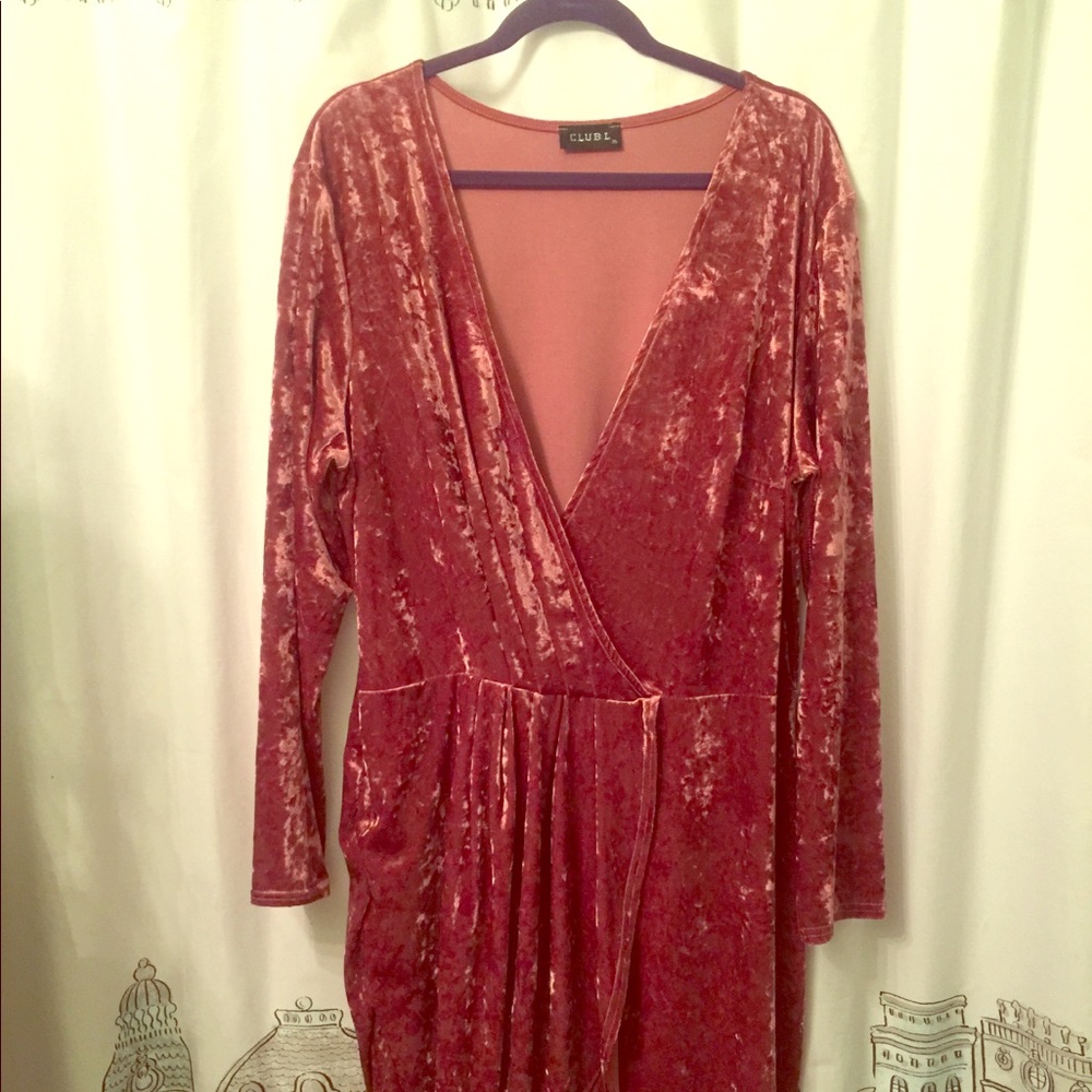 Plus Size Velvet Dress